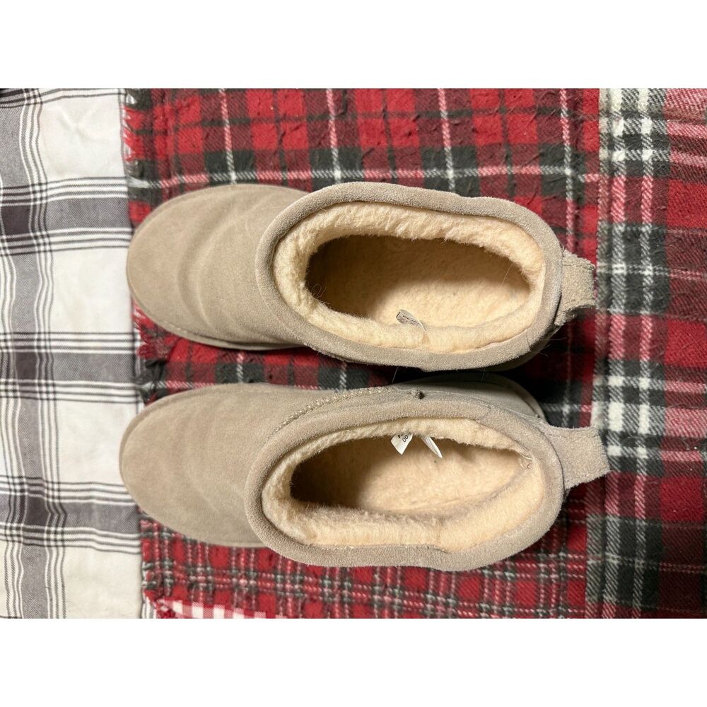 Bearpaw boots